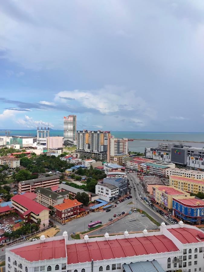 Homestay Hani Kuala Terengganu Exterior foto